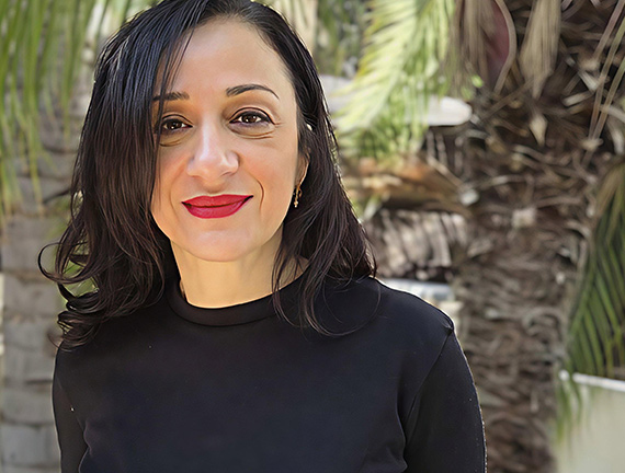 2 AUTHOR TEMPLATEdespina new